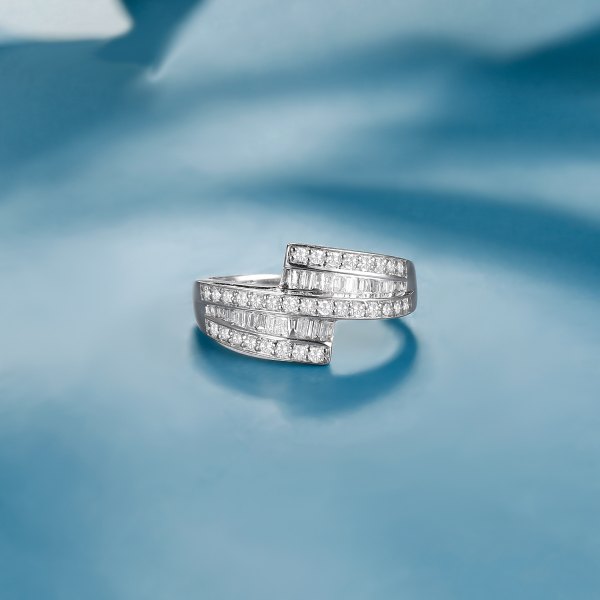 Geniva Diamond Ring 18K White Gold
