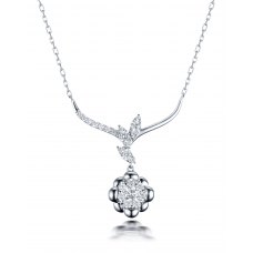 Lynnia Diamond Necklace 18K White Gold