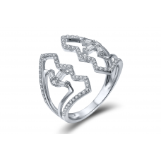 Makara Prong Diamond Ring 18K White Gold 