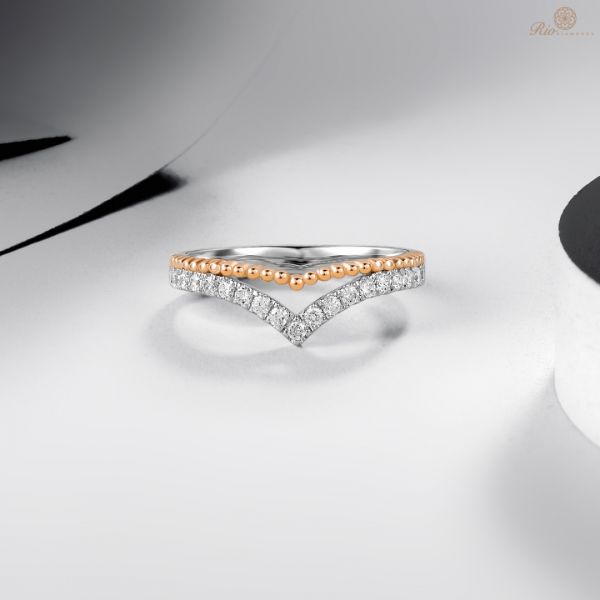 Bernadette White & Rose Gold Diamond Wedding Ring 