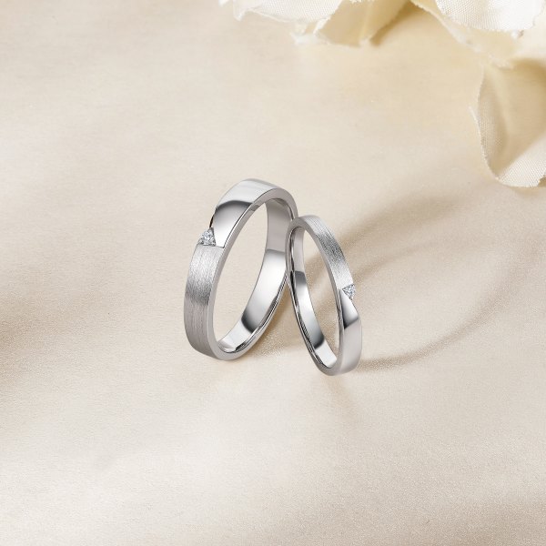 Lamar Platinum Diamond Wedding Ring (Pair)