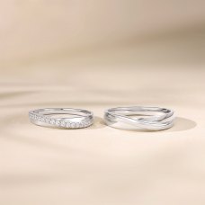 Nori Platinum Diamond Wedding Ring (Pair)