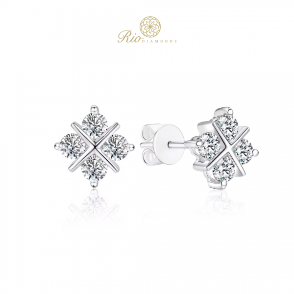 Chun Hee 10K White Gold Lab grown Diamond Earring 