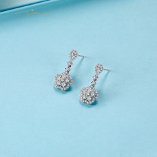 Delish Diamond Earring 18K White Gold