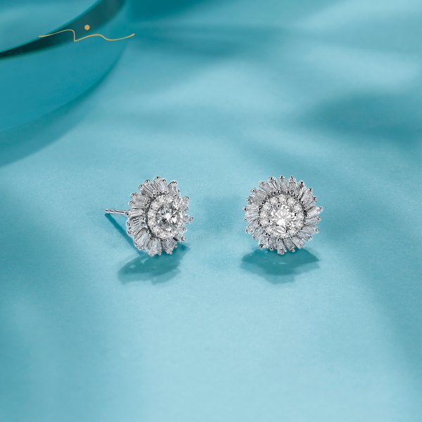 Sprin Diamond Earring 18K White Gold