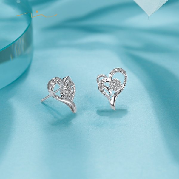 Nellisa Diamond Earring 18K White Gold