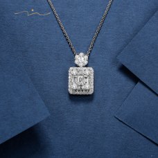 Terliss Diamond Necklace 18K White Gold