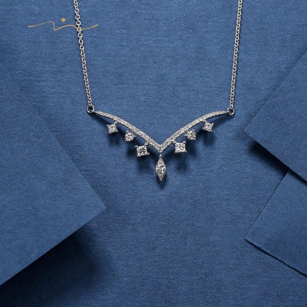 Pryvien Diamond Necklace 18K White Gold