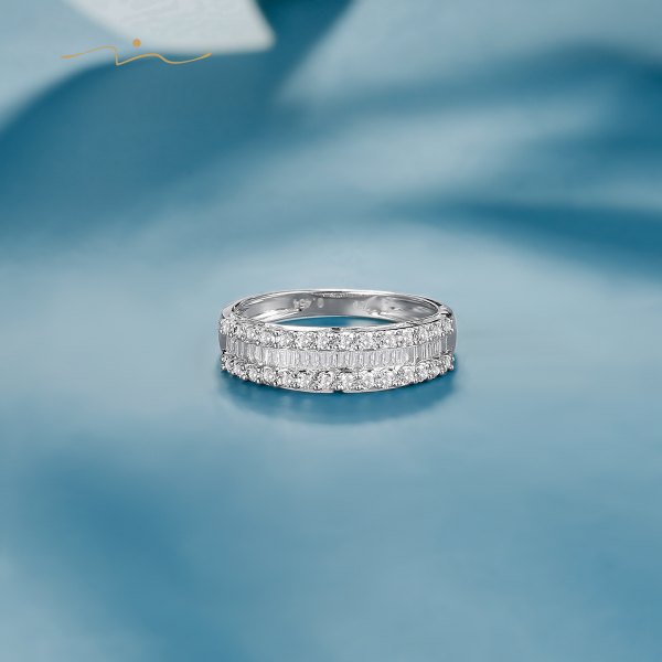 Half Rec Eternity 18K White Gold Ring