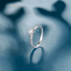 Lieno Diamond Ring 18K White Gold